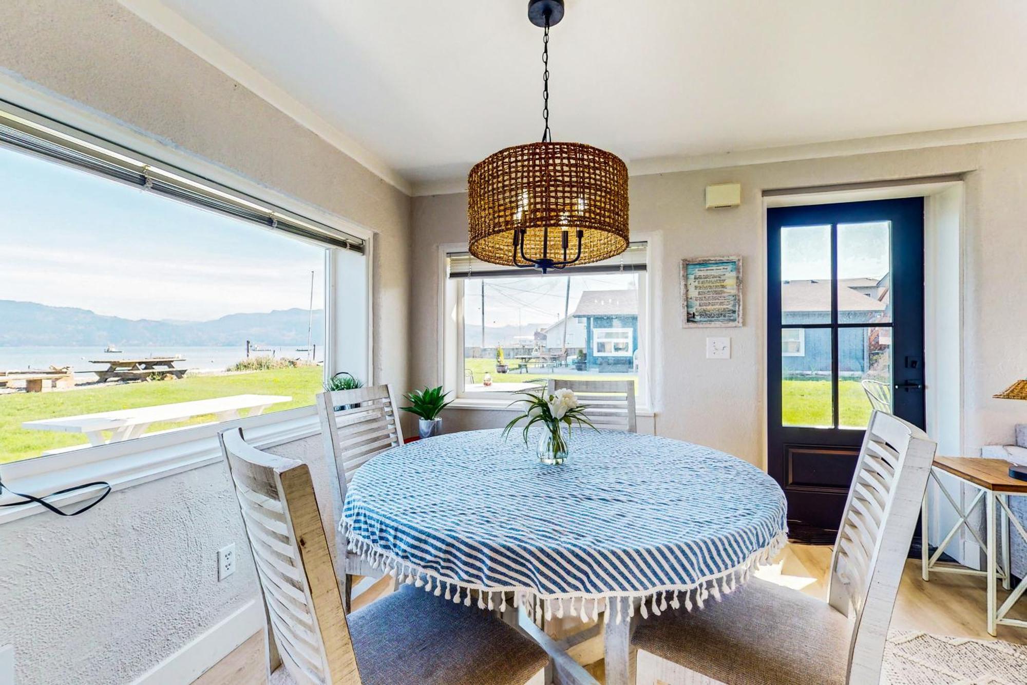 Erikson Beach House Bow Ngoại thất bức ảnh